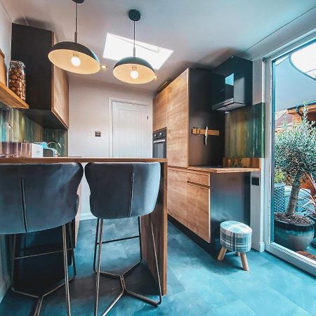 Cosy Studio Apartment Newmarket  Bagian luar foto