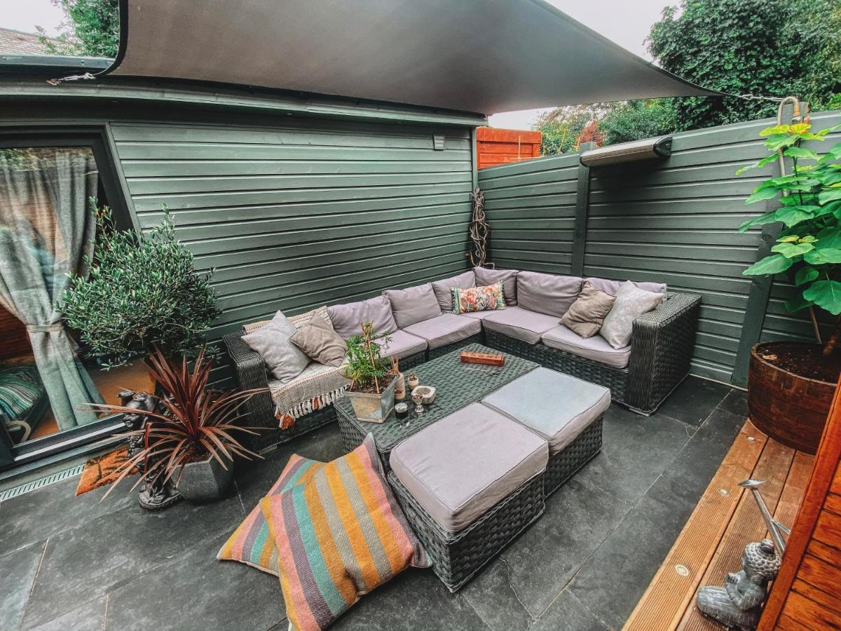 Cosy Studio Apartment Newmarket  Bagian luar foto